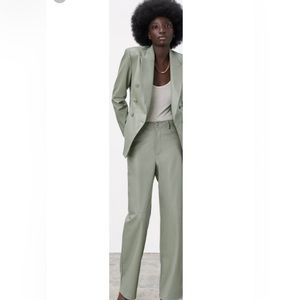 Blazer and matching pants, light green